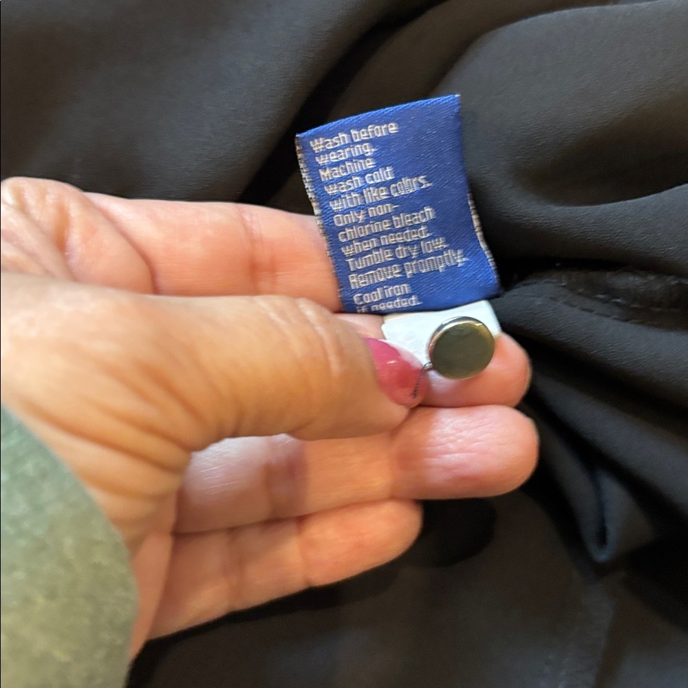 Apt. 9 Elegant Black Ruffle Sleeve Blouse Ruched Neck Medium - Picture 9 of 10